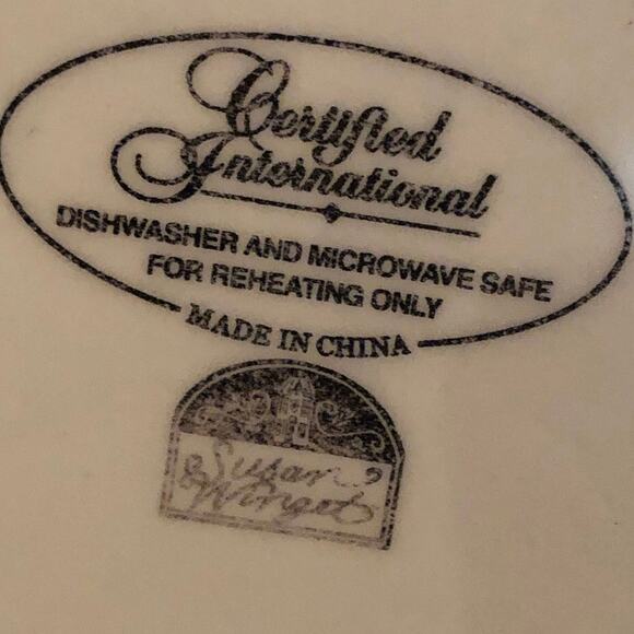 Tuscan Pear Serving Platter 11” . Certified International Susan Winget Ceramic - Picture 7 of 7